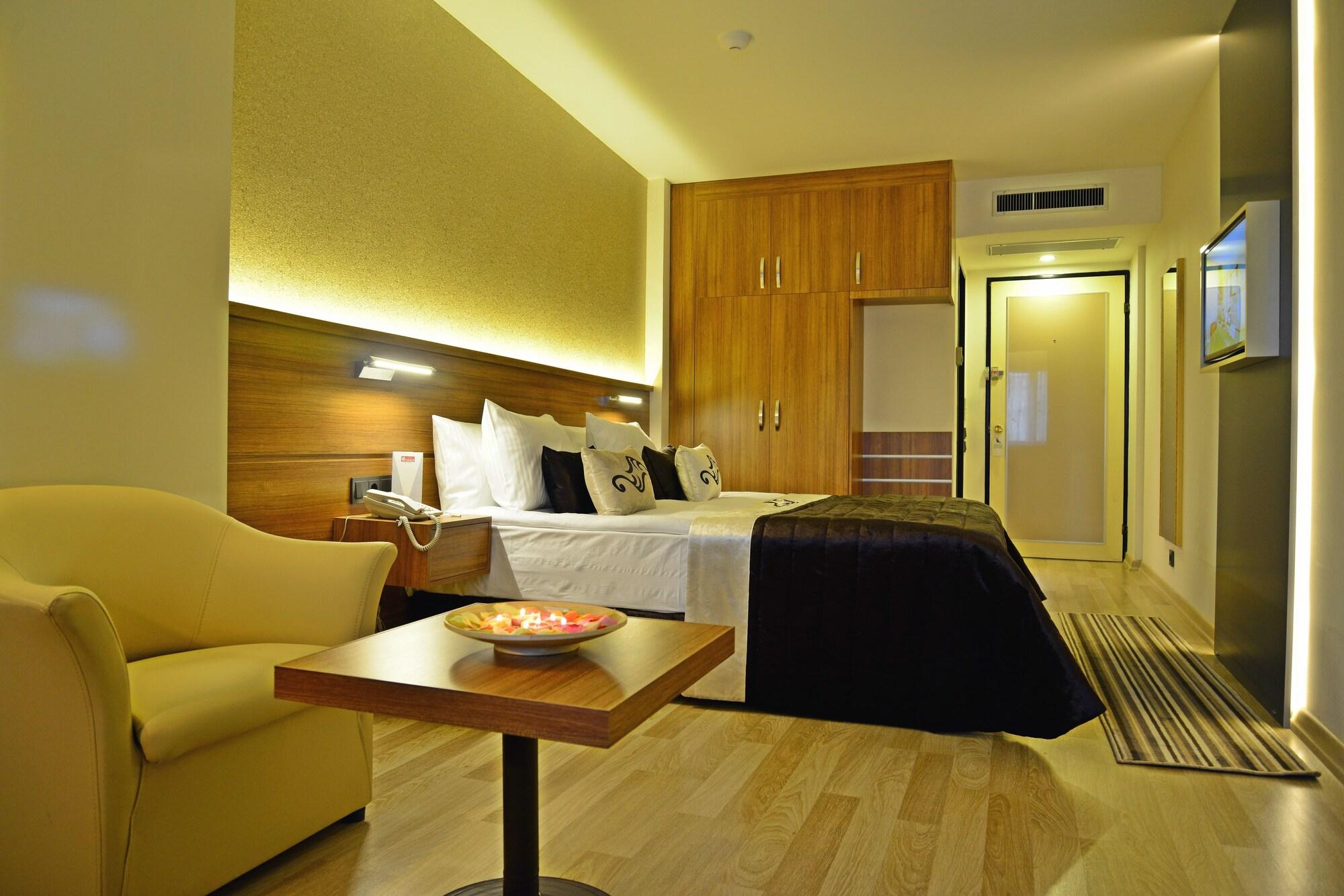 Aksan Hotel İzmir Luaran gambar