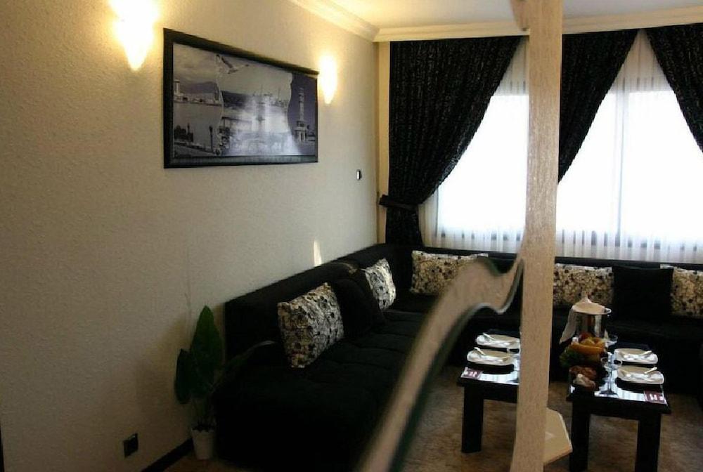 Aksan Hotel İzmir Luaran gambar