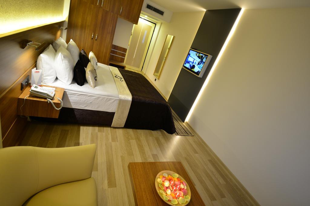 Aksan Hotel İzmir Luaran gambar