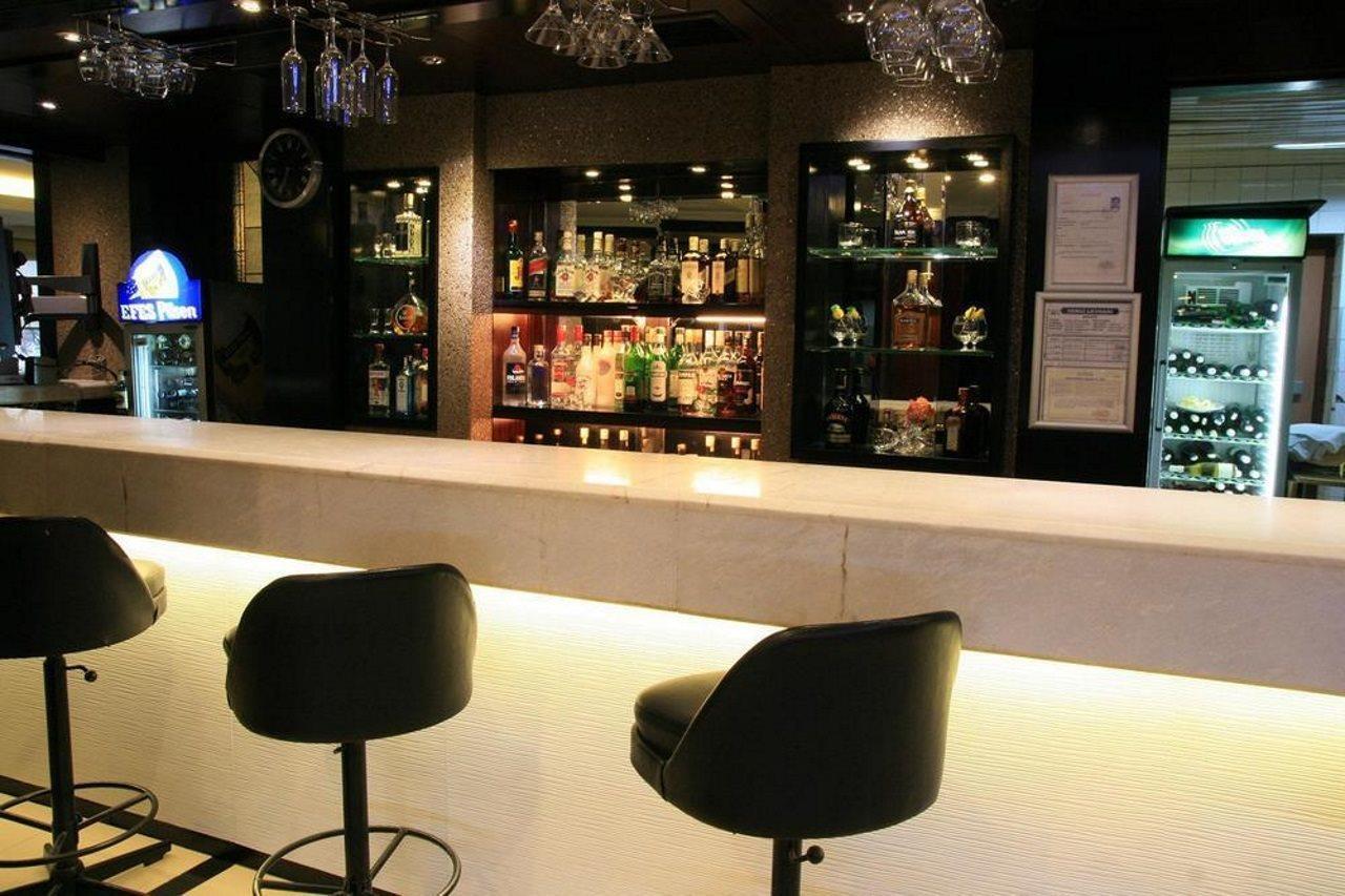 Aksan Hotel İzmir Luaran gambar