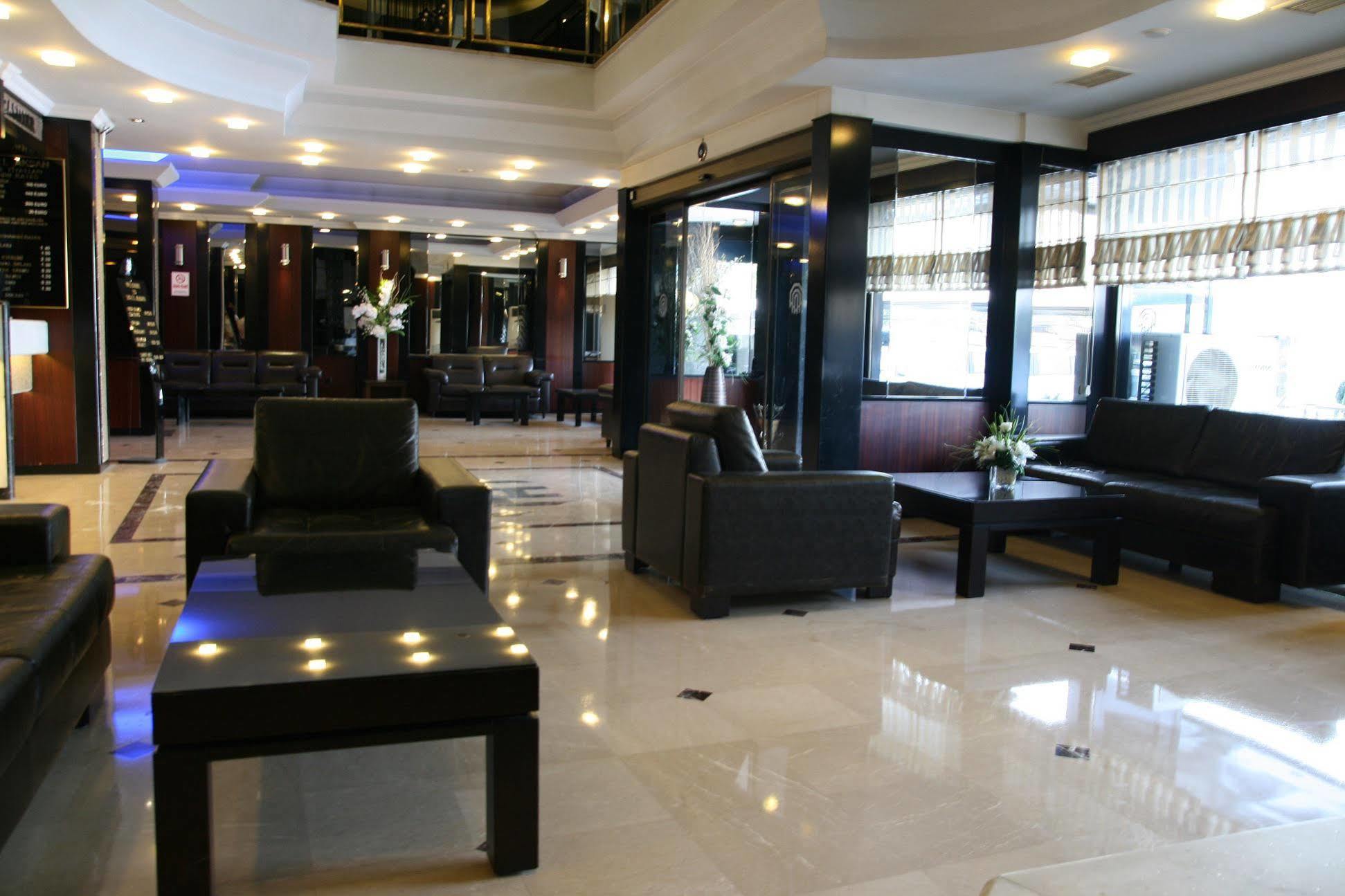 Aksan Hotel İzmir Luaran gambar